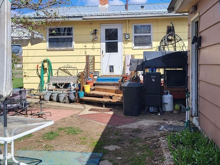 605 S Towne Ave photo 5