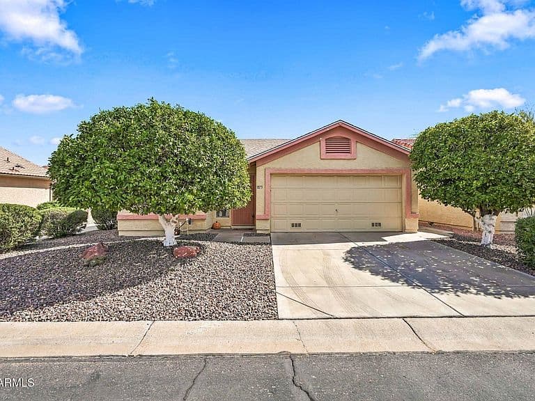 1873 E PEACH TREE Drive photo 1