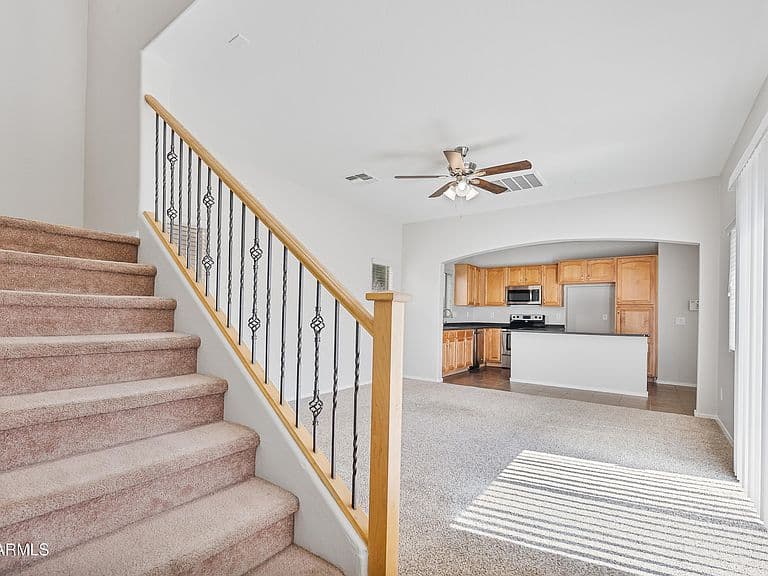 453 N CITRUS Lane photo 4
