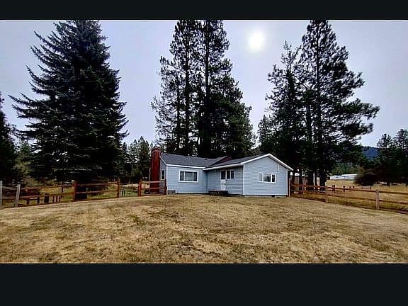 1179 Cooper St photo 3