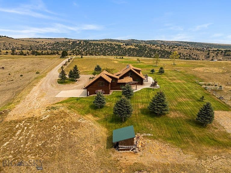 7203 Round Mountain Rd photo 5