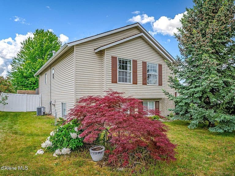 2656 W Larix Ct photo 3