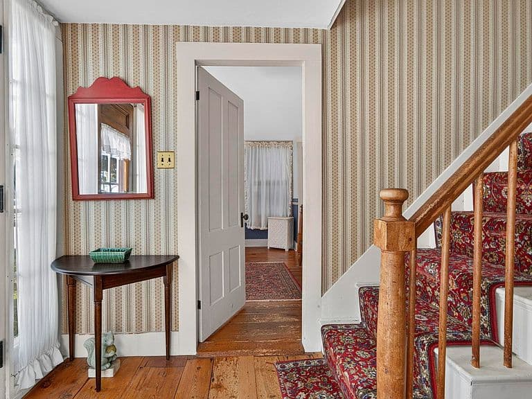43 S Mast Street photo 5