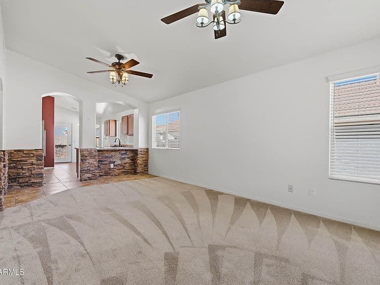 732 TANNER Drive photo 3