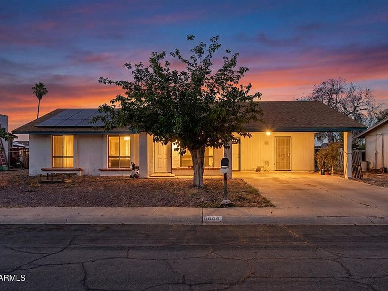 1008 N MENZE Street photo 1