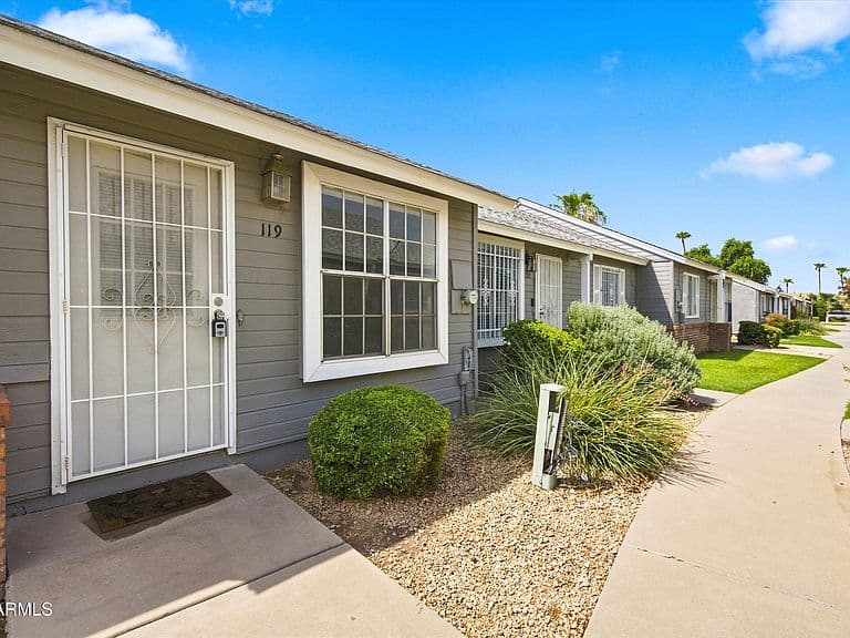 5960 W OREGON Avenue #119 photo 3