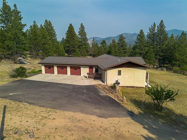 2600 Shaman Dr photo 2
