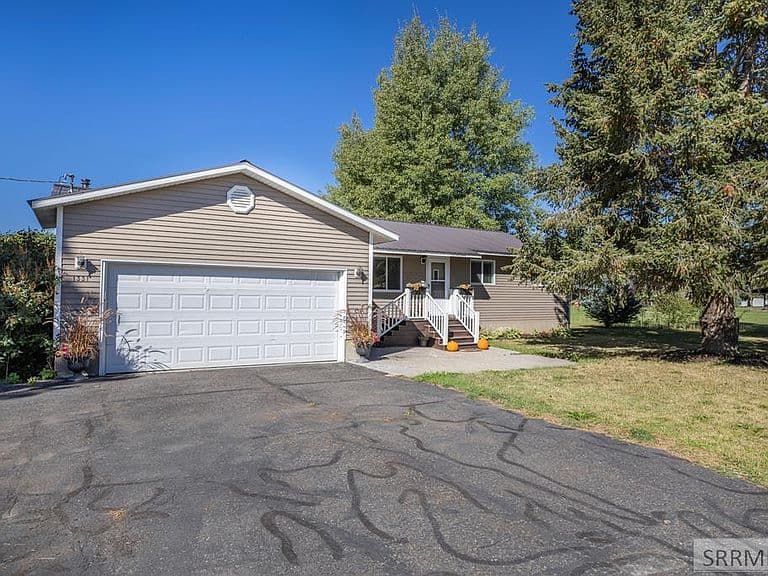 1331 N 3687 E photo 5
