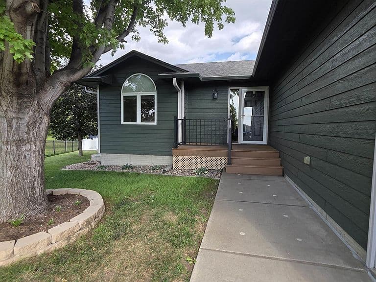 308 Prairie Cir photo 2