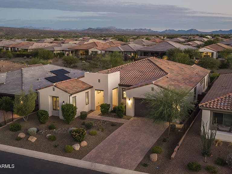 18137 E PARIA CANYON Drive photo 3
