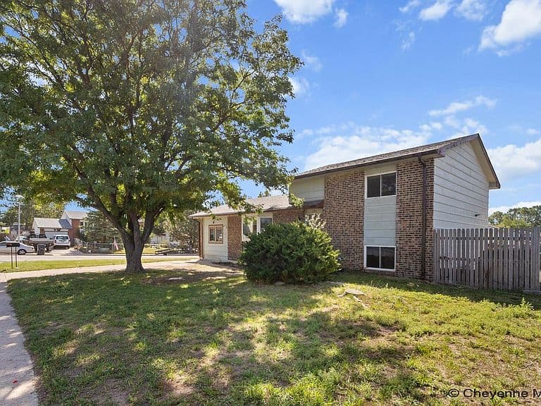 161 Rio Verde Cir photo 2