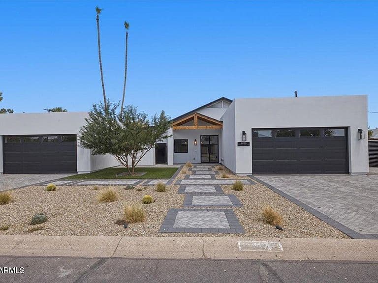 6050 E Hollyhock Street photo 2