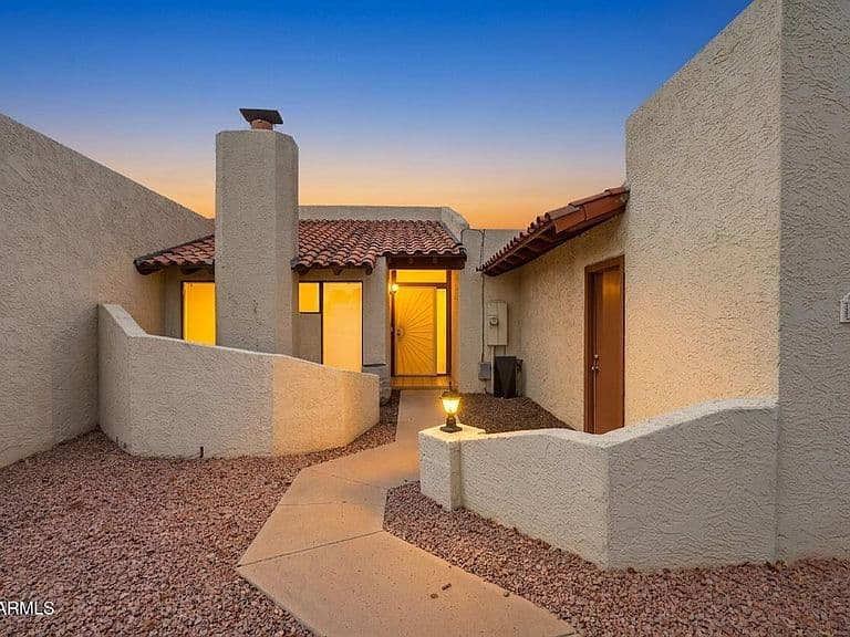 1301 W RIO SALADO Parkway #51 photo 2