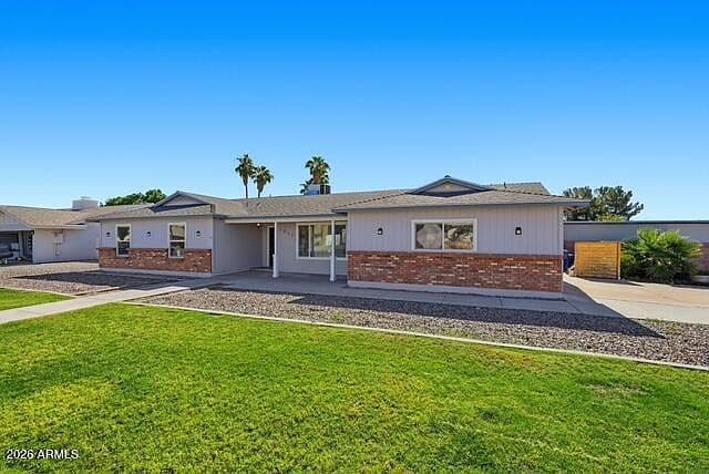 1517 E MCLELLAN Road photo 2