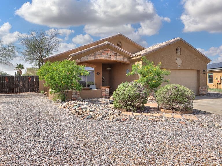 10717 W ARIVACA Drive photo 3