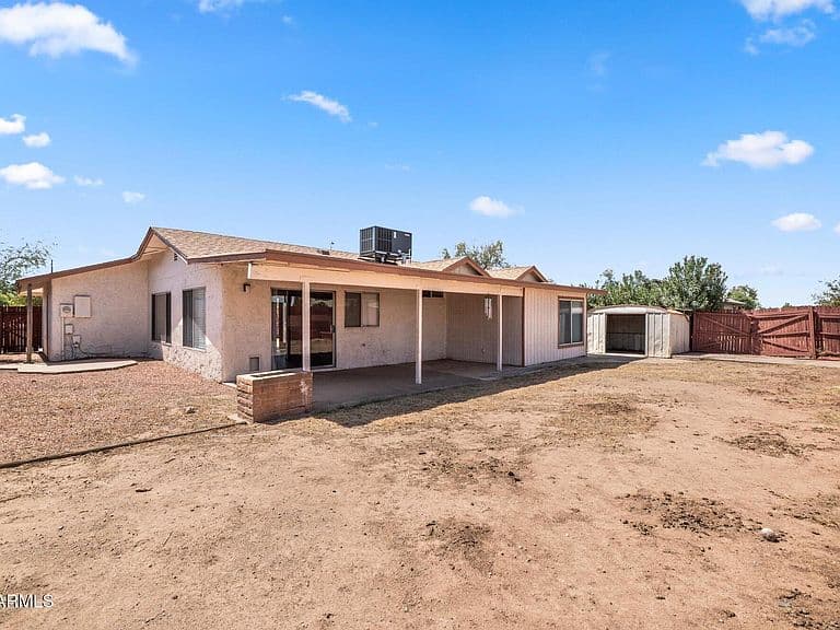 5656 W ALICE Avenue photo 5