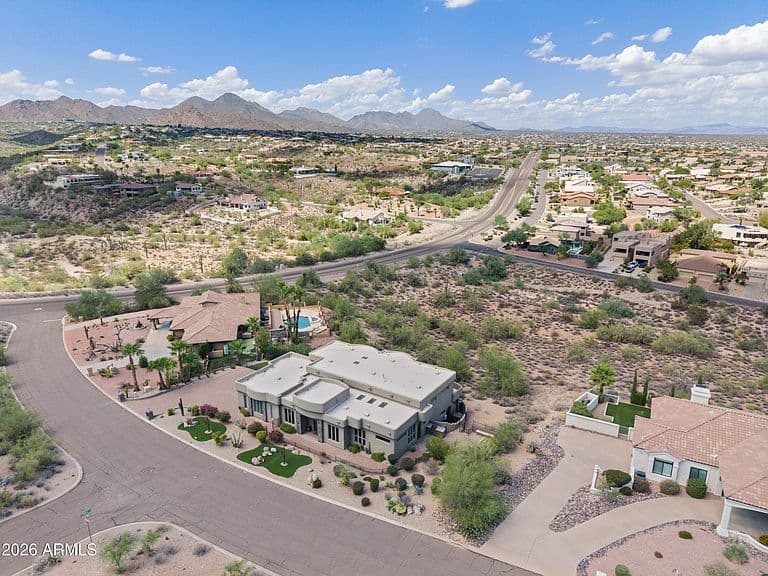 16410 E SULLIVAN Drive photo 4