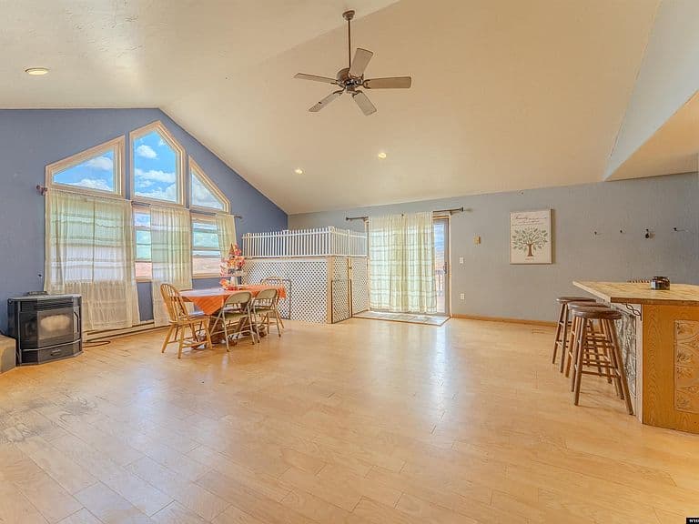 44 Sacajawea Ave photo 5