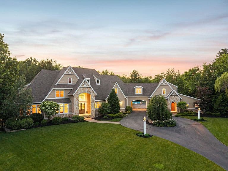 1 Willowbrook Court photo 4