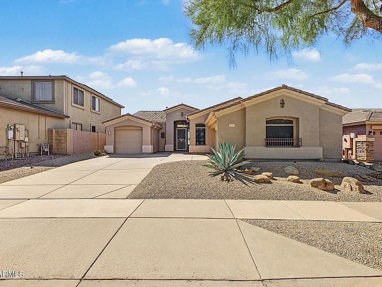 2757 W VIA CALABRIA Way photo 1