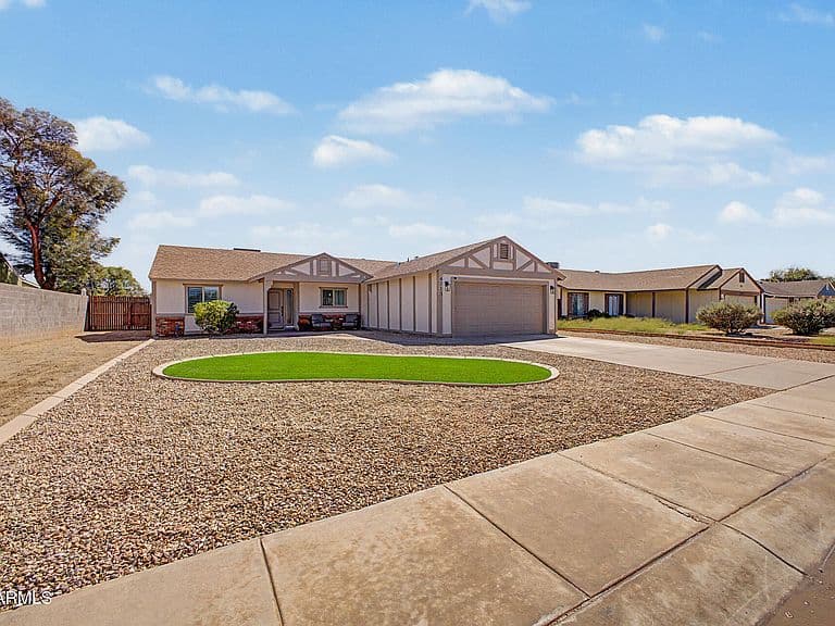 4713 W ORCHID Lane photo 4