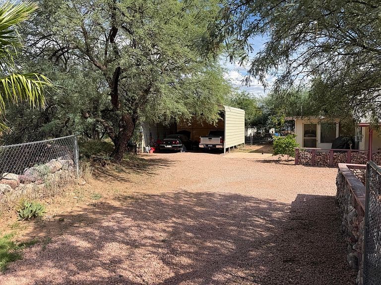475 E Tonto Creek Trl photo 3