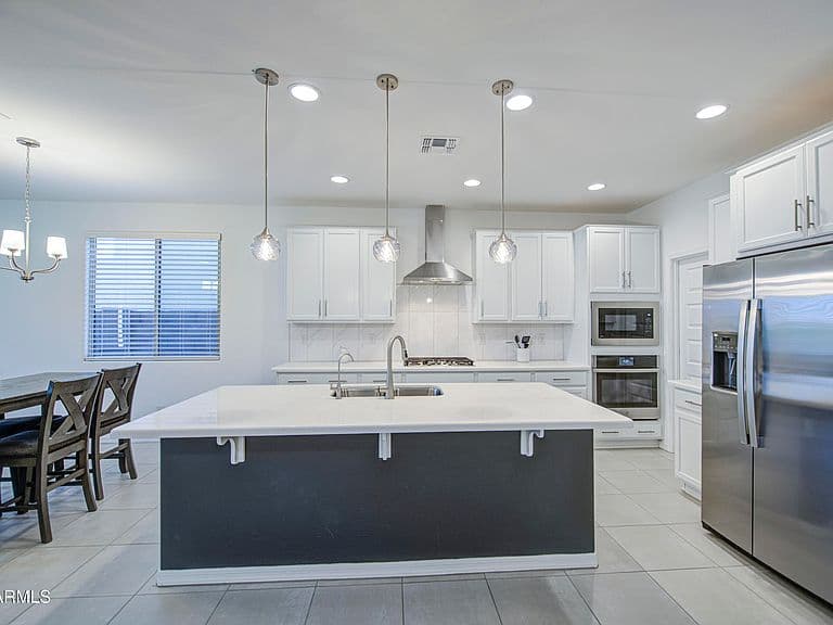 5621 W Chuck Box Rd photo 5