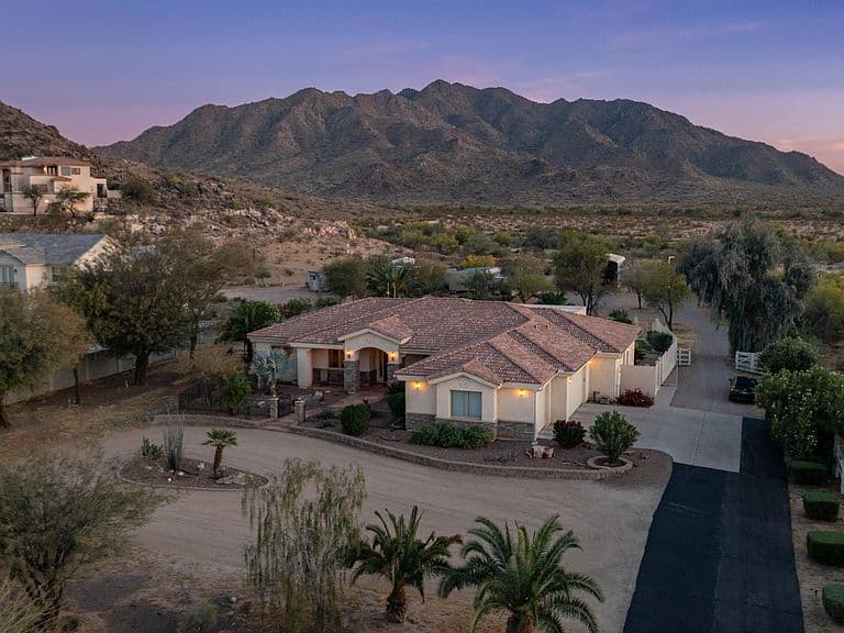 16729 E STACEY Road photo 2