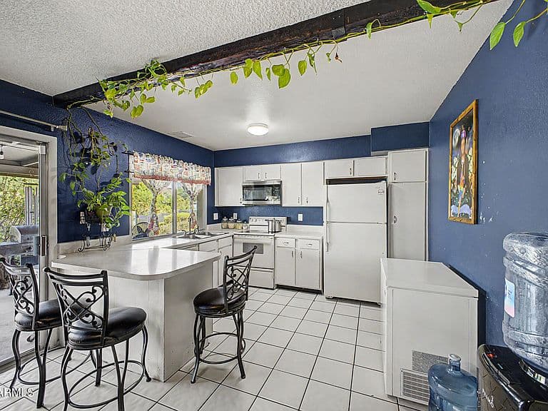 15031 N 21ST Street photo 5
