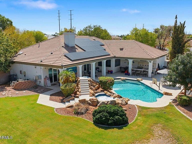 176 S EQUESTRIAN Court photo 3