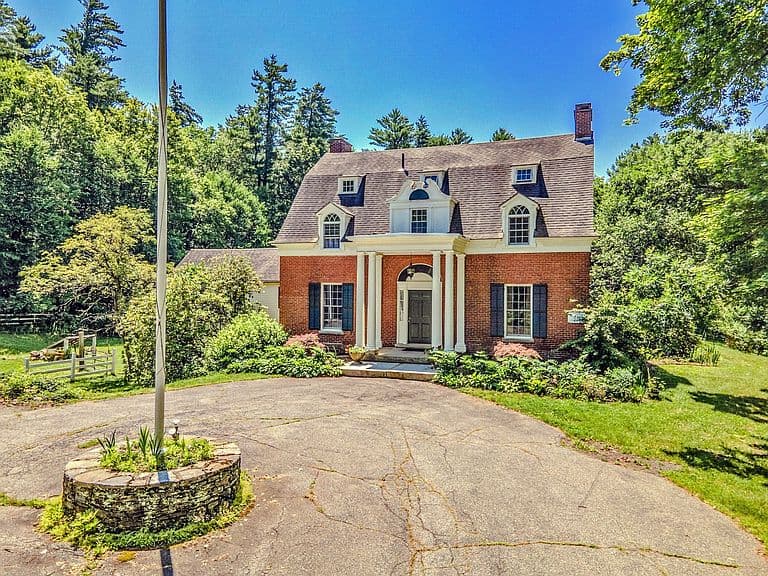 237 Birnam Rd photo 4