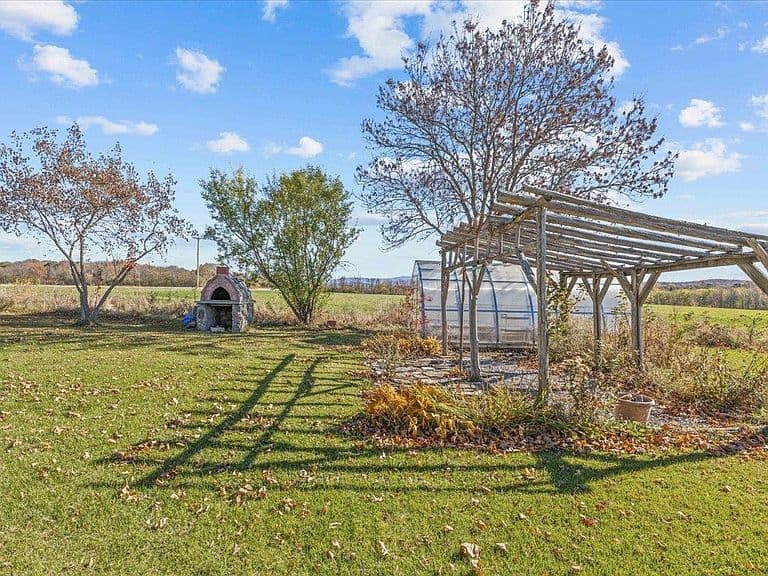 203 Sand Road photo 4