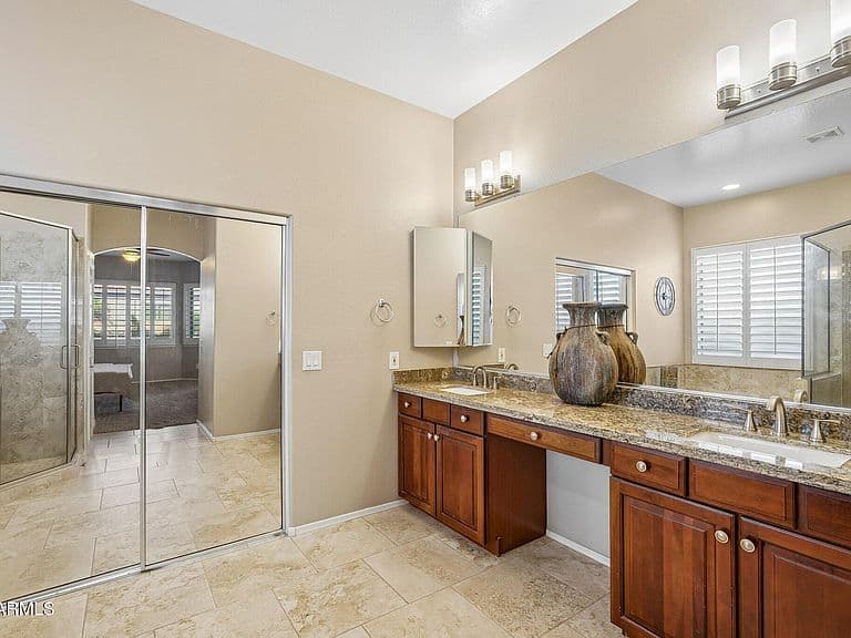 13634 W CARIBBEAN Lane photo 4