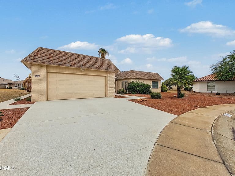 17429 N 123RD Drive photo 4