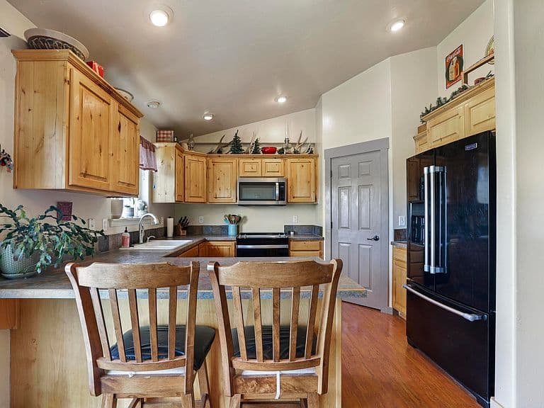 272 Primrose Way photo 5