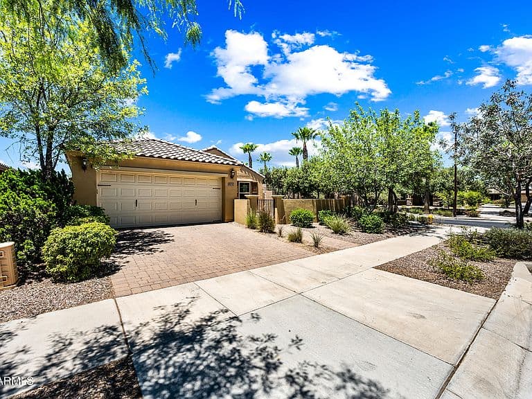 5032 S Curie Way photo 2