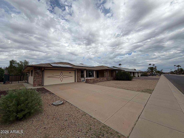 12438 W TIGERSEYE Drive photo 3