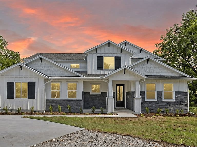 Ravenstone (SOG) Plan, Peak View Estates | OLO Builders photo 5