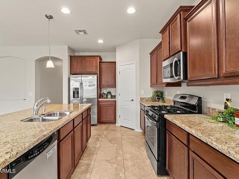 2953 E TONTO Drive photo 1