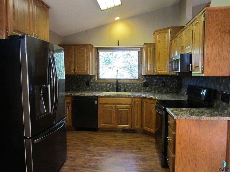 635 N Solar Dr photo 5