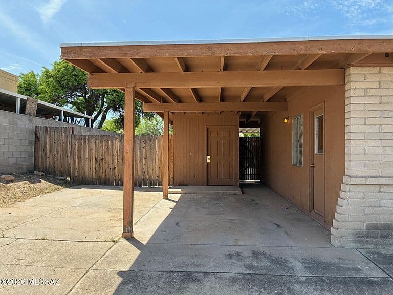 9552 E Irene St photo 2