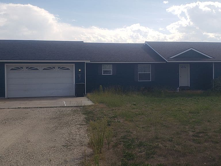 373 Hadli Ct photo 3