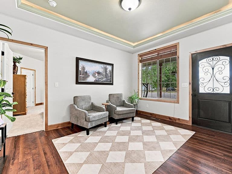 855 Absaraka St photo 4