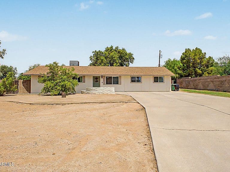 6402 E PRINCESS Drive photo 5