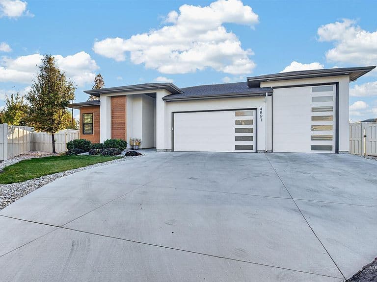 4691 S Abbot Way photo 2