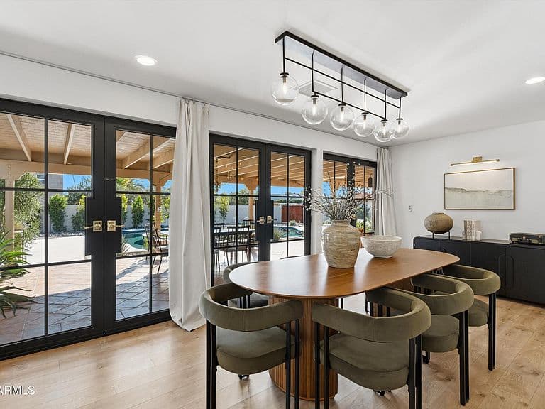 7001 E Thunderbird Rd photo 3