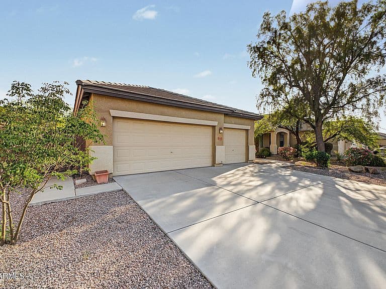 8567 W BROWN Street photo 2