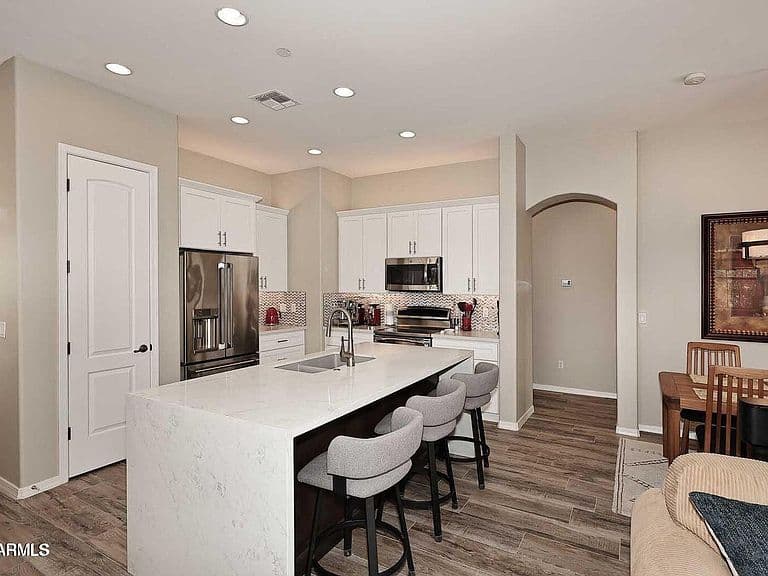 10055 N 142nd Street #2310 photo 2