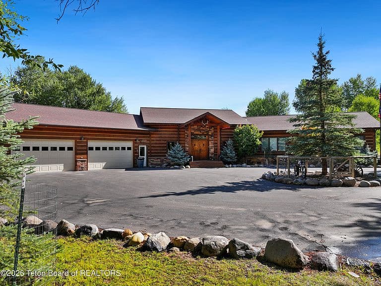26 Walkabout Creek Ln photo 3