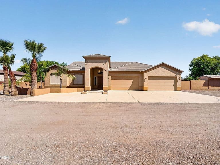 17836 E HAPPY Road E photo 2